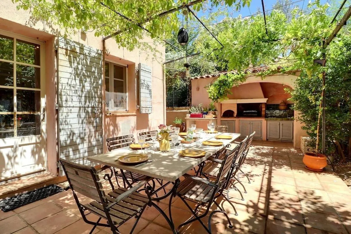 Absolutely Quiet Provencal Villa With Swimming Pool Aix-en-Provence France